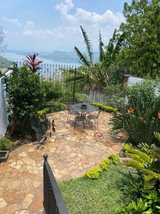 Casa Flor De Pajaro, Vistas Panoramicas Increibles Al Lago Hotel Suchitoto Kültér fotó